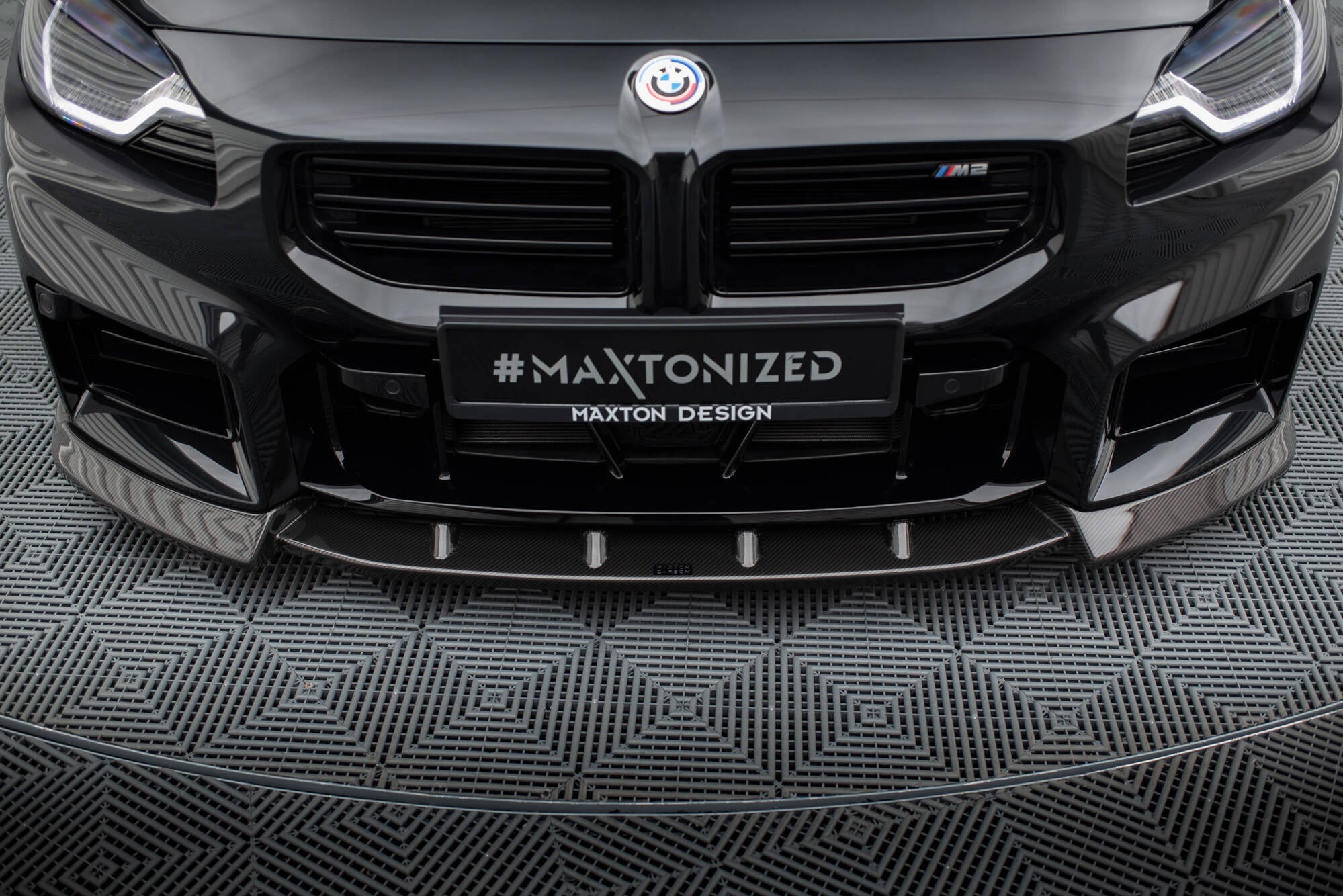 Maxton Design Prepreg Carbon Fiber Street+ Spoilerlippe Front Ansatz V.2 passend für BMW M2 G87