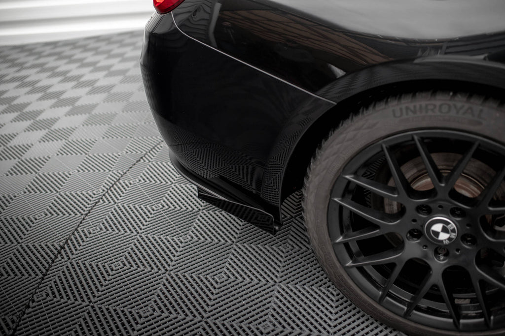 Maxton Design Hintere Seiten Flaps passend für BMW 4er Gran Coupe F36 schwarz Hochglanz
