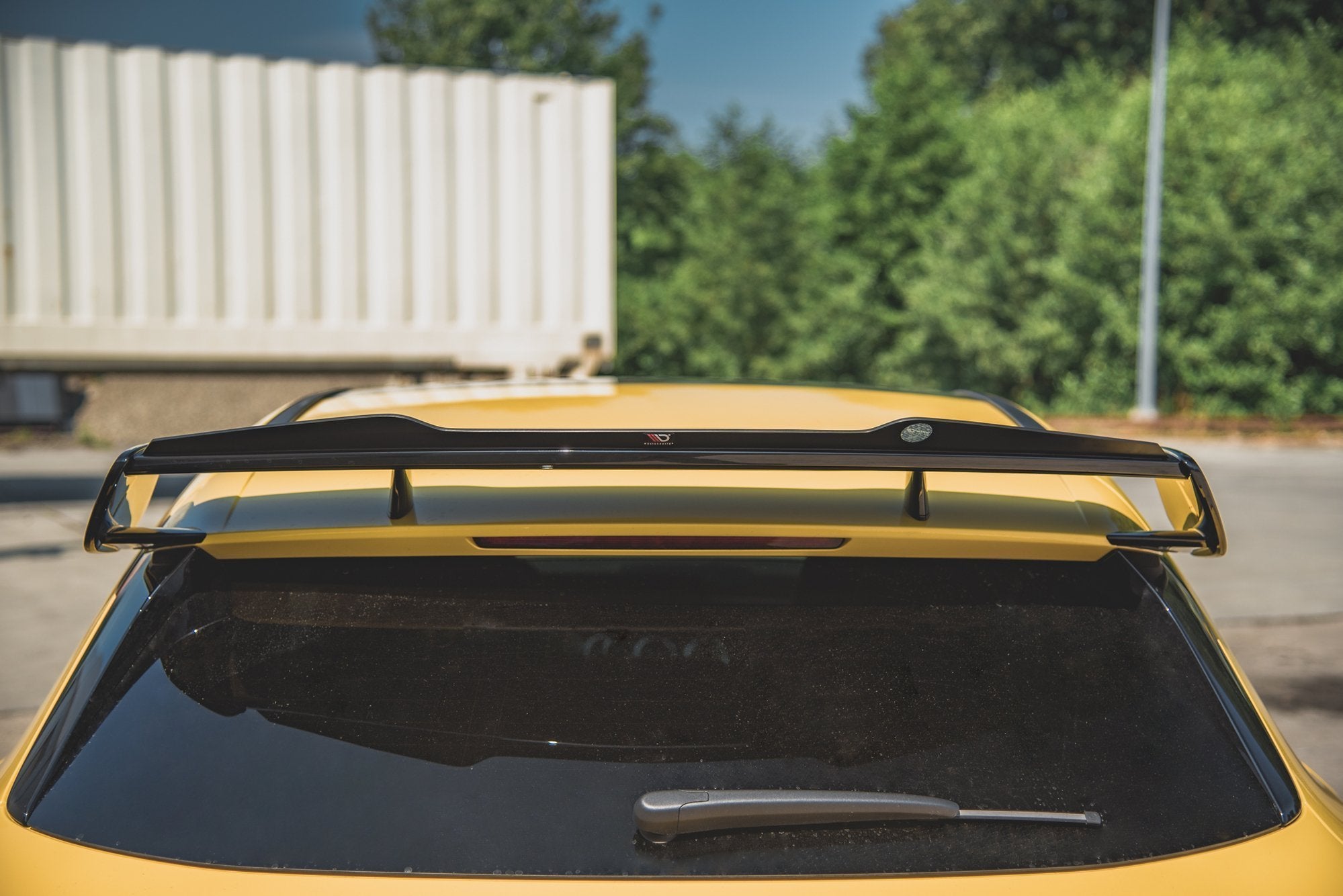 Maxton Design Spoiler CAP passend für Mercedes-AMG A 45 S W177 schwarz Hochglanz