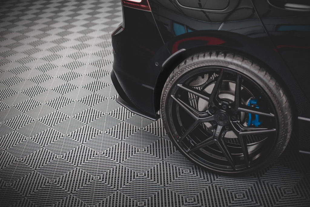 Maxton Design Street Pro Heck Ansatz Flaps Diffusor V.1 passend für VW Golf R Hatchback Mk8 / Mk8 Facelift
