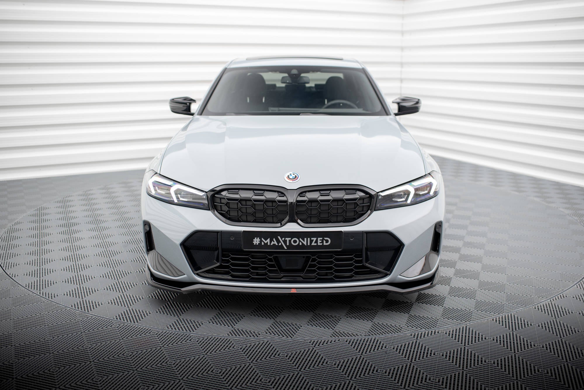 Maxton Design Street+ Spoilerlippe Front Ansatz V.2 passend für BMW 3er M340i / M-Paket G20 / G21 Facelift schwarz Hochglanz