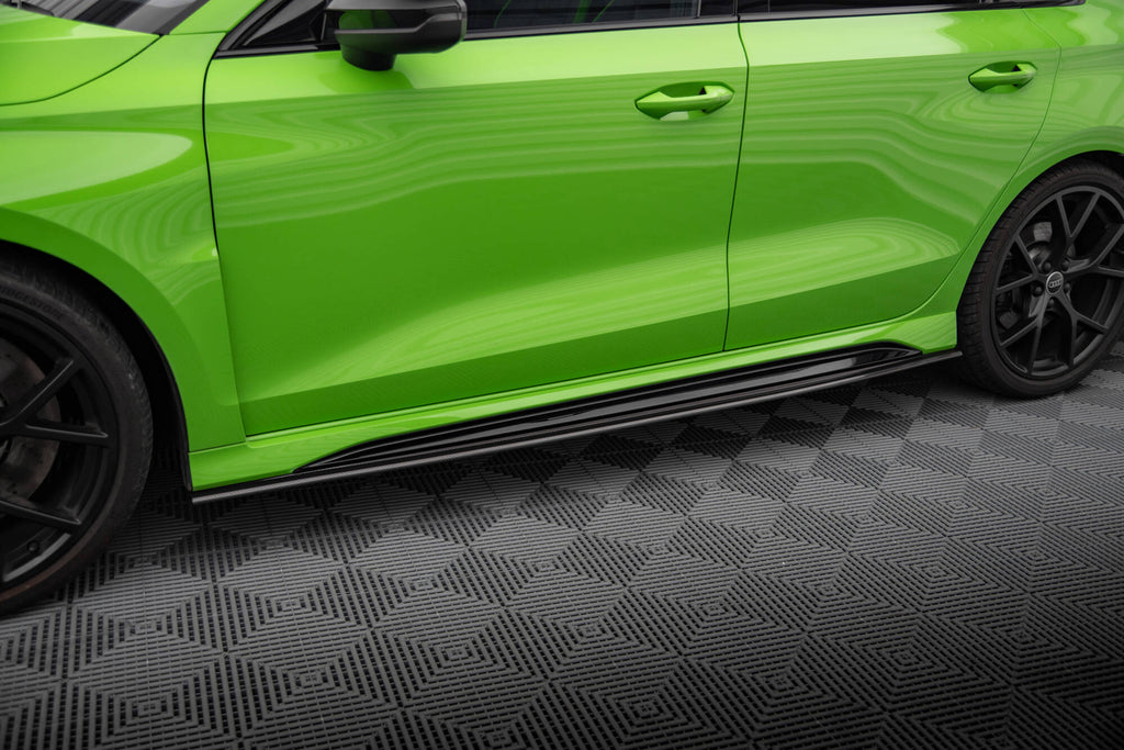 Maxton Design Set od Carbon Splitters Audi RS3 8Y Limousine schwarz matt für Audi