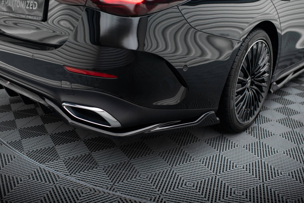 Maxton Design Street+ Mittlerer Diffusor RACE passend für Mercedes-Benz E AMG-Line Limousine / Kombi W214 schwarz Hochglanz