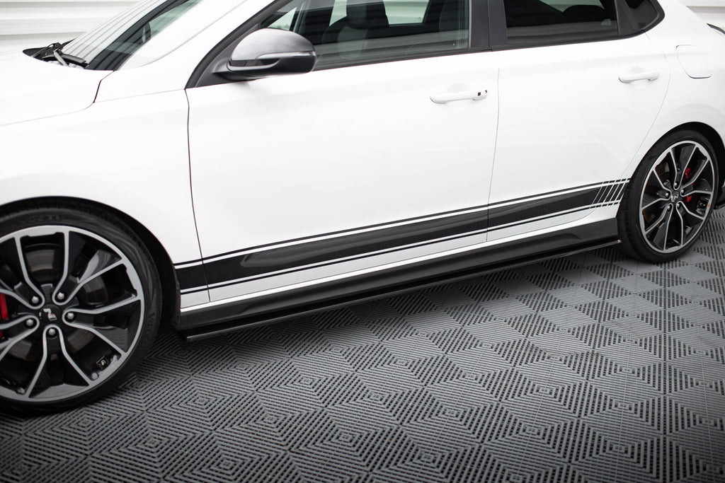 Maxton Design Street+ Seitenschweller Leisten passend für V.1 passend für Hyundai I30 N Mk3 Hatchback / Fastback schwarz Hochglanz