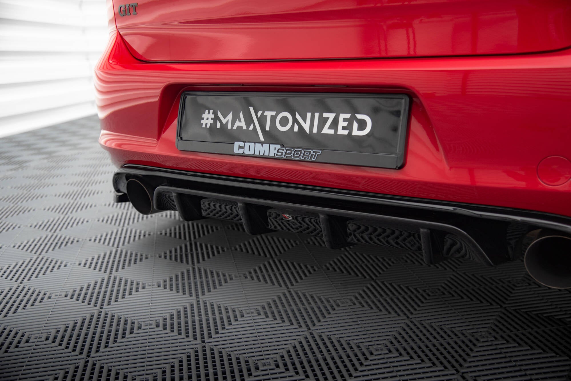 Maxton Design Diffusor Heck Ansatz passend für VW GOLF Mk7 GTI CLUBSPORT schwarz Hochglanz