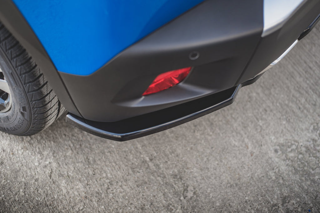 Maxton Design Street+ Mittlerer Diffusor RACE passend für Peugeot 2008 Mk2 schwarz Hochglanz