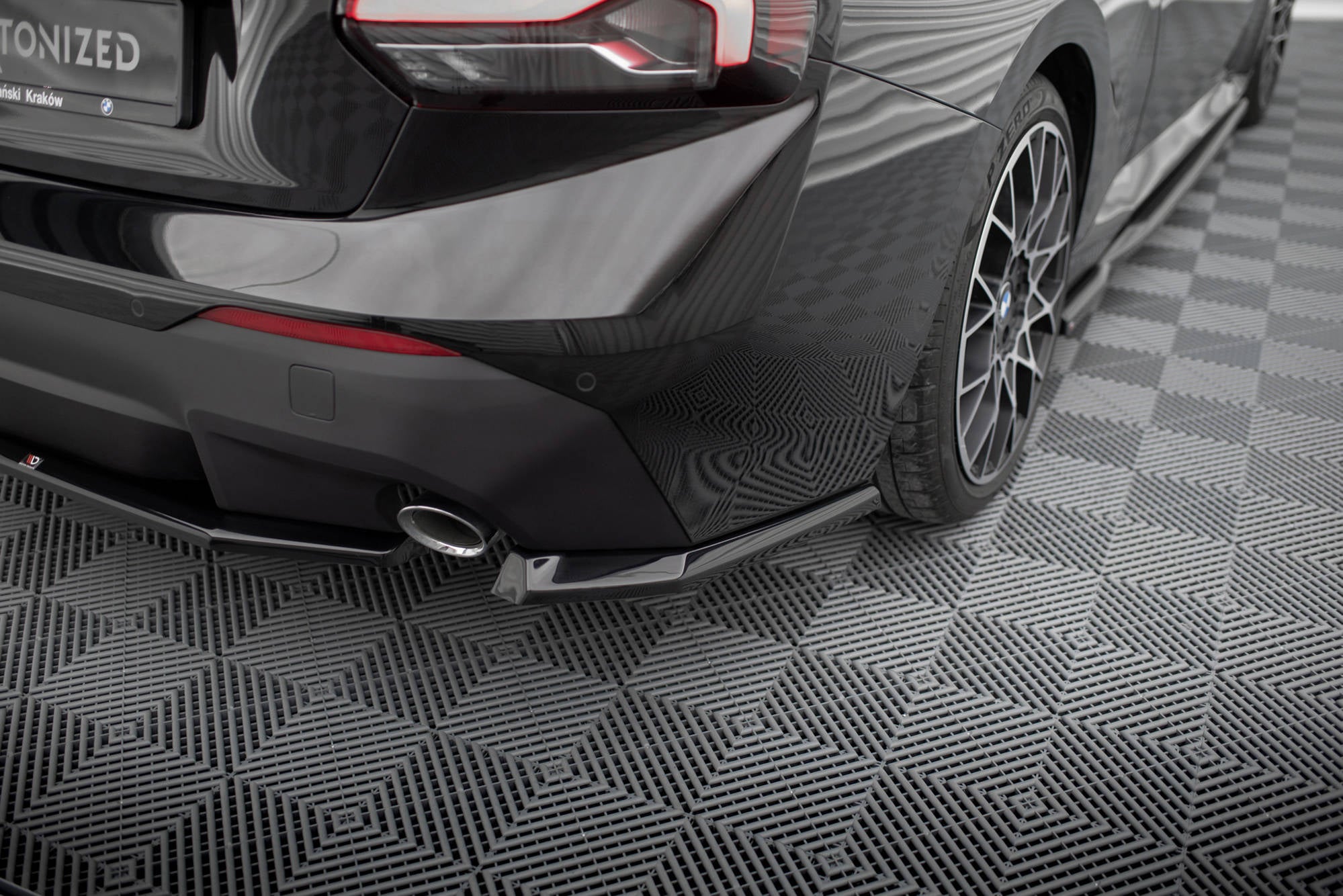 Maxton Design Heck Ansatz Flaps Diffusor V.1 passend für BMW 2 Coupe G42 schwarz Hochglanz
