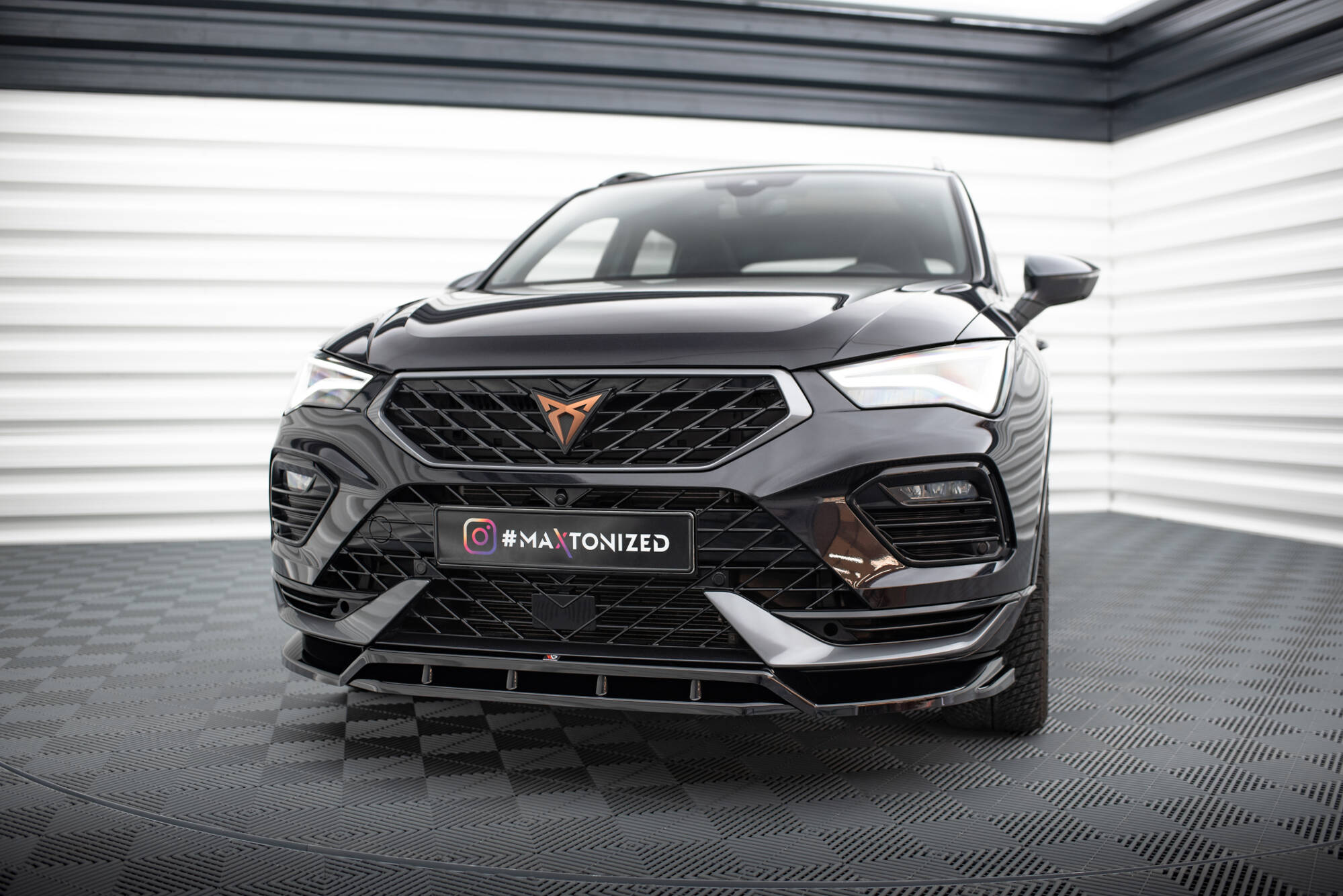 Maxton Design Street+ Spoilerlippe Front Ansatz passend für Cupra Ateca Mk1 Facelift schwarz Hochglanz