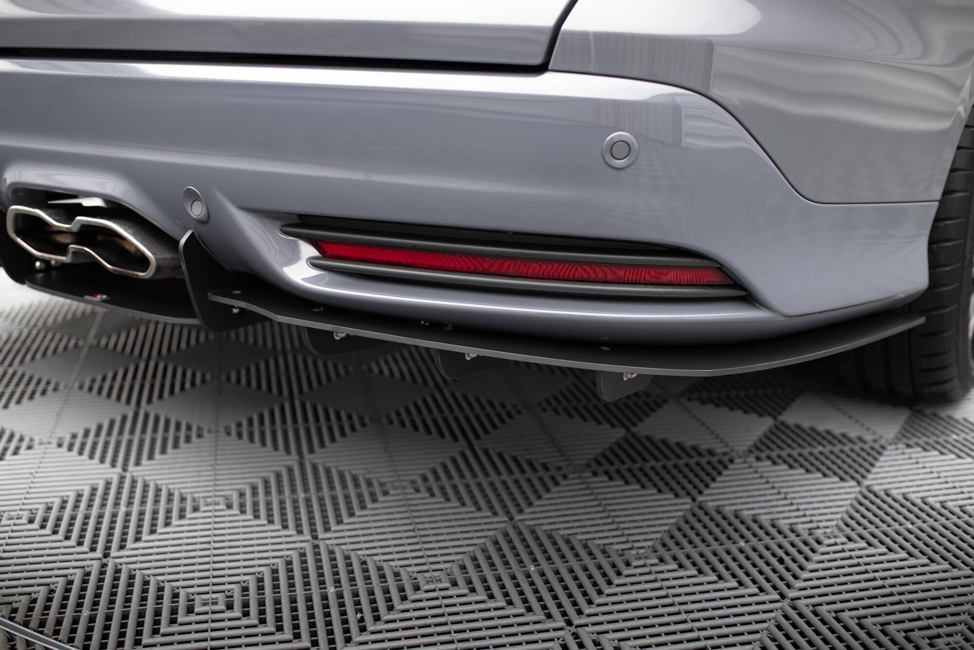 Maxton Design Heckschürze passend für Ford Focus ST Mk3 Kombi