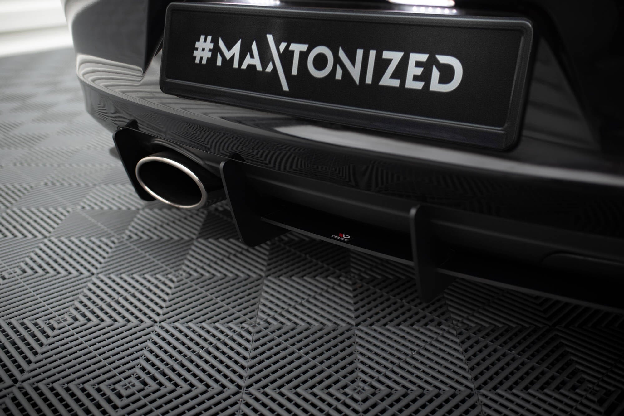 Maxton Design Diffusor Heck Ansatz passend für Heckschürze passend für Seat Leon Mk1 Cupra