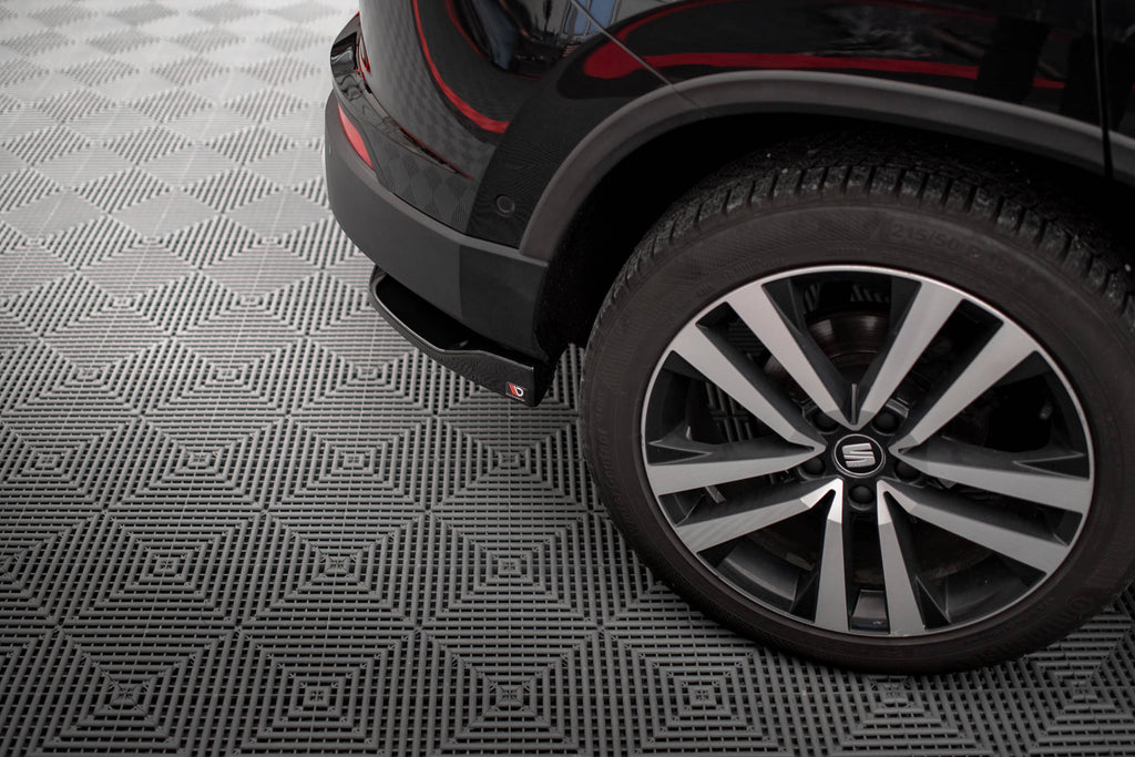 Maxton Design Heck Ansatz Flaps Diffusor passend für Seat Ateca Mk1 schwarz Hochglanz