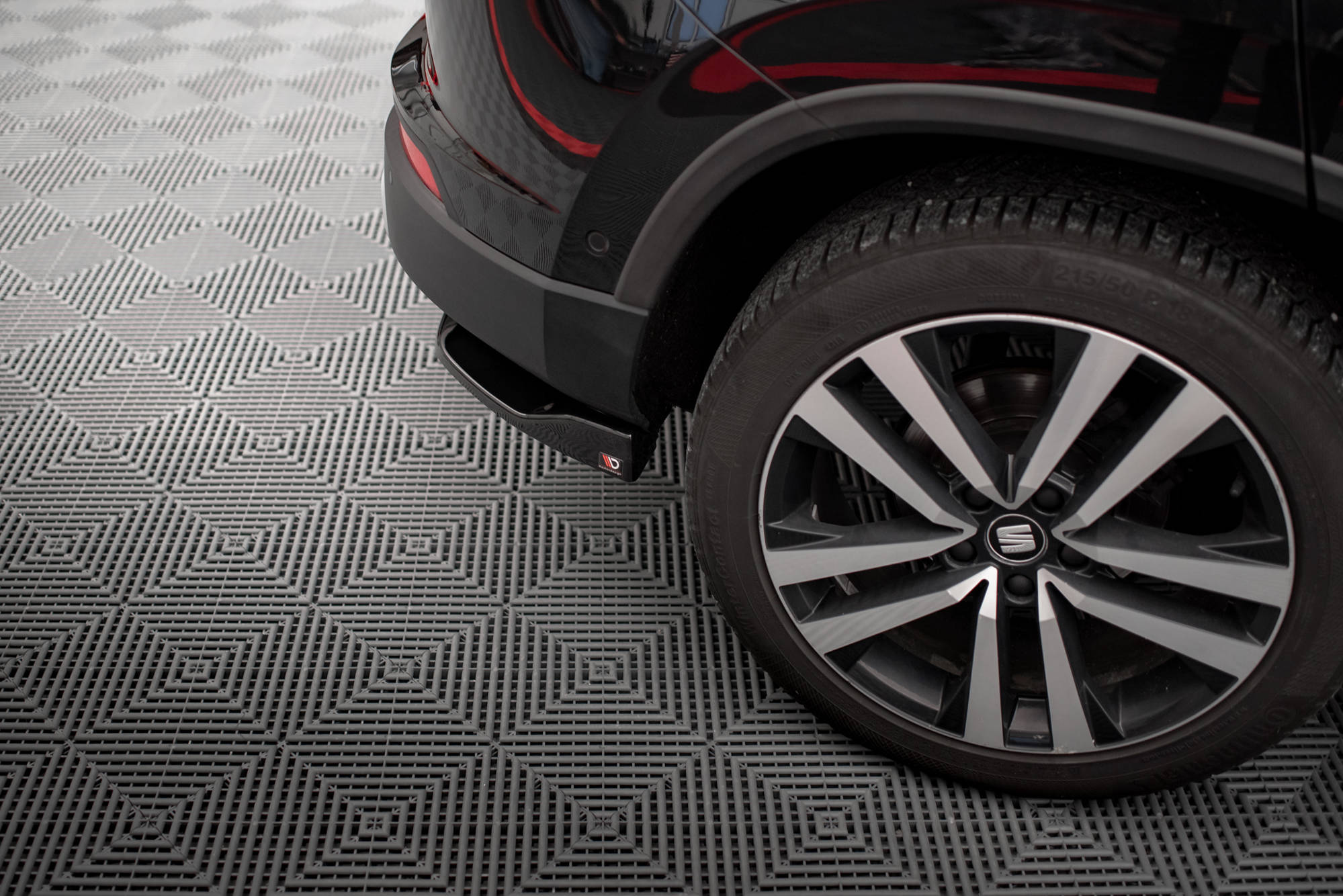 Maxton Design Heck Ansatz Flaps Diffusor passend für Seat Ateca Mk1 schwarz Hochglanz