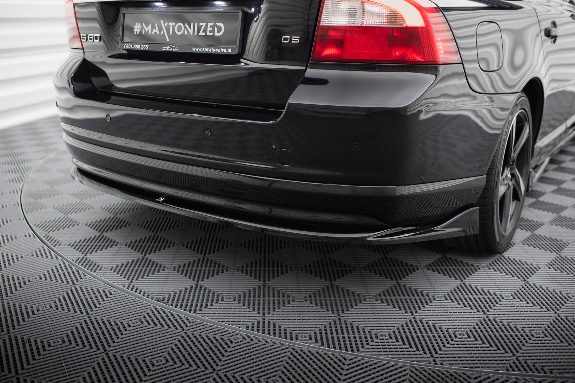 Maxton Design Heckansatz Volvo S80 Mk2 schwarz Hochglanz für Volvo S80 Mk2