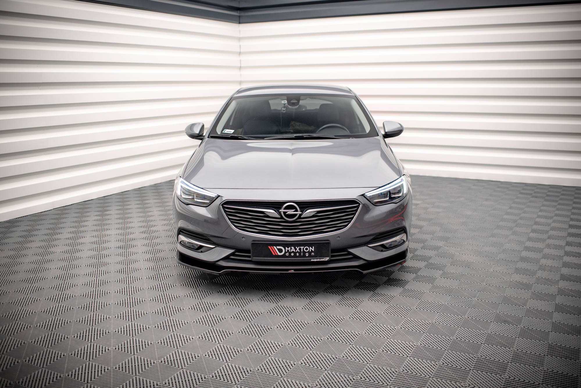 Maxton Design Street+ Spoilerlippe Front Ansatz V.3 passend für Opel Insignia Mk2 schwarz Hochglanz