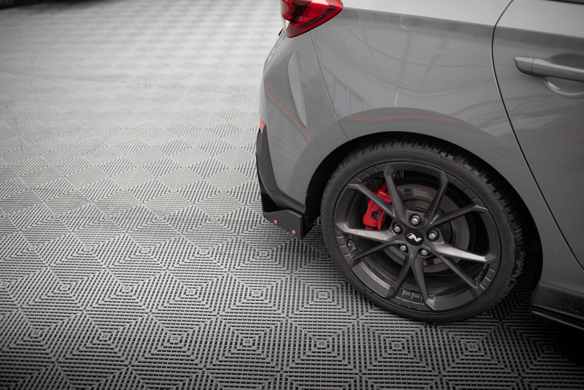 Maxton Design Heck Ansatz Flaps Diffusor V.4 + Flaps passend für Hyundai I30 N Hatchback Mk3 Facelift