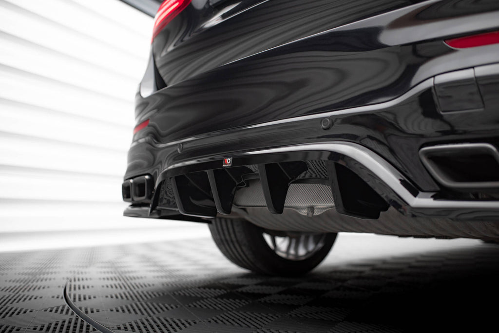 Maxton Design Street+ Mittlerer Diffusor RACE passend für V.1 Mercedes-AMG GLC 63 SUV X253 schwarz Hochglanz