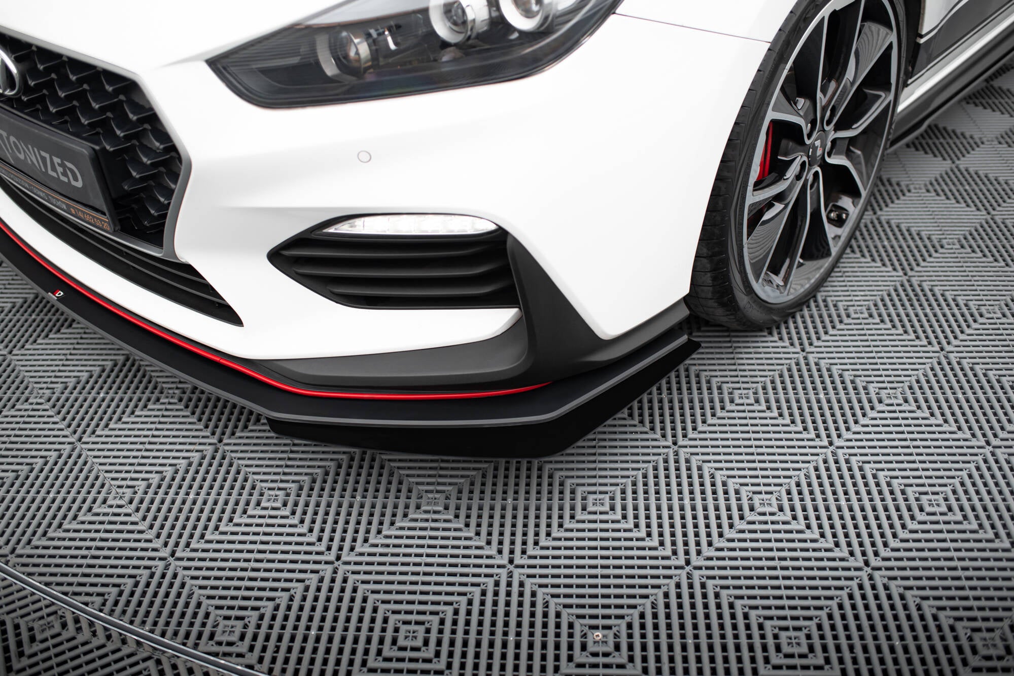 Maxton Design Flaps Hyundai I30 N Mk3 Hatchback / Fastback schwarz Hochglanz für Hyundai I30 N Mk3