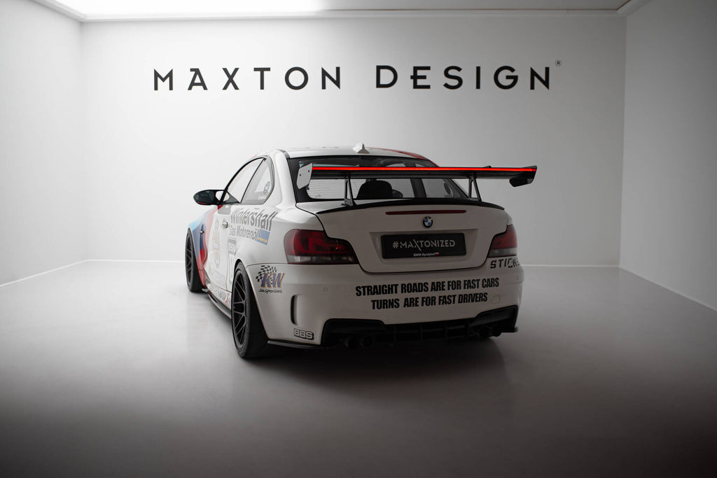 Maxton Design Carbon Spoiler With Upper Swan Mounting + LED BMW 1er M E82 für BMW M1 E82