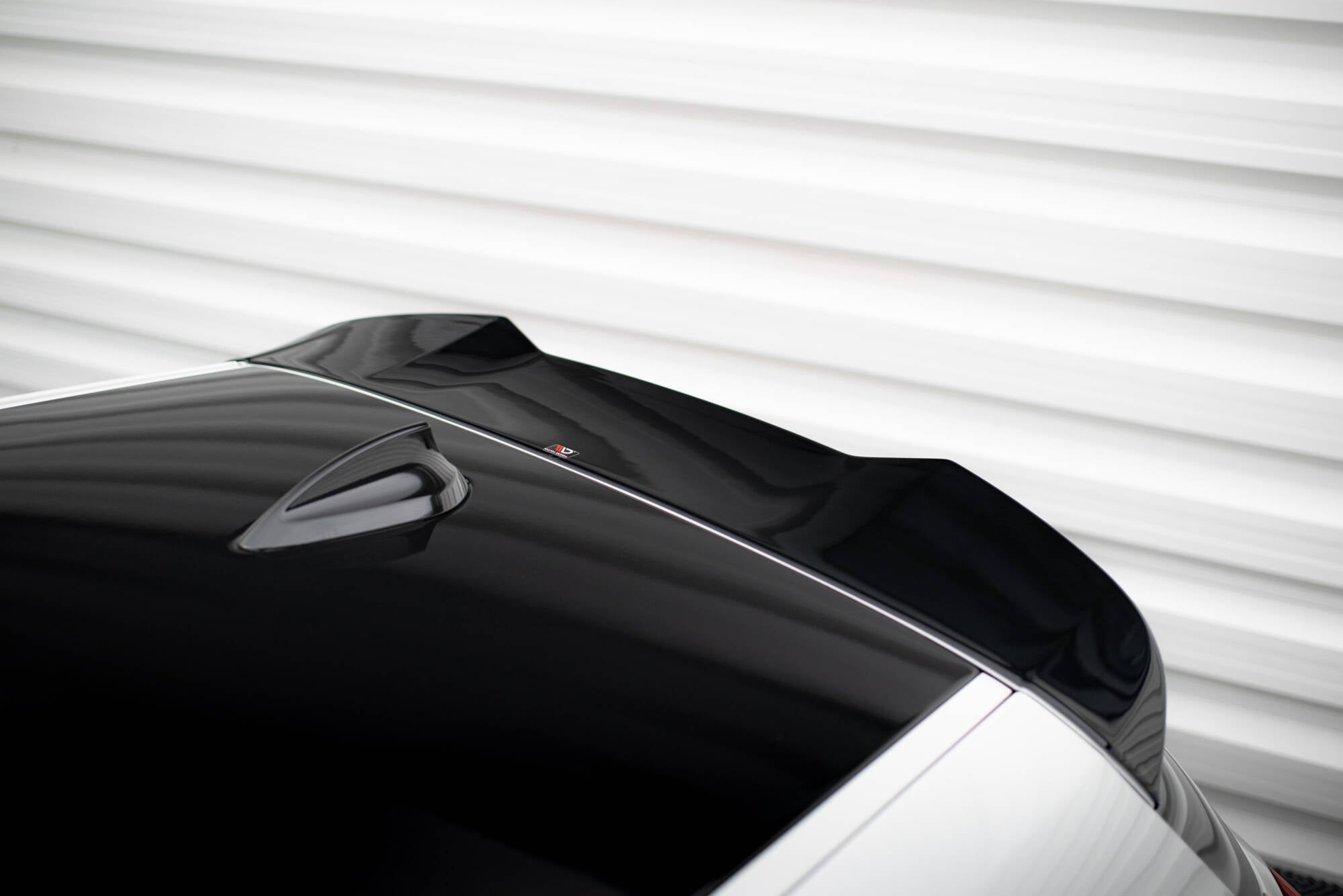 Maxton Design Spoiler CAP 3D passend für BMW 1er M-Paket / M140i / Standard F20 schwarz Hochglanz