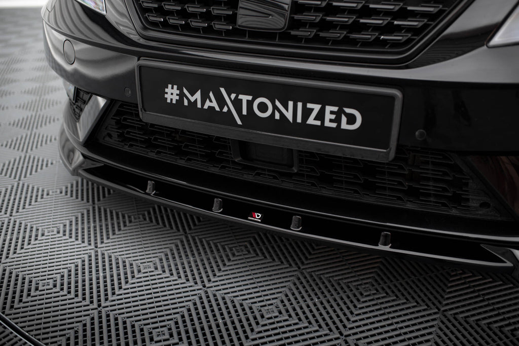 Maxton Design Street+ Spoilerlippe Front Ansatz V.1 passend für Seat Leon Mk3 Facelift schwarz Hochglanz