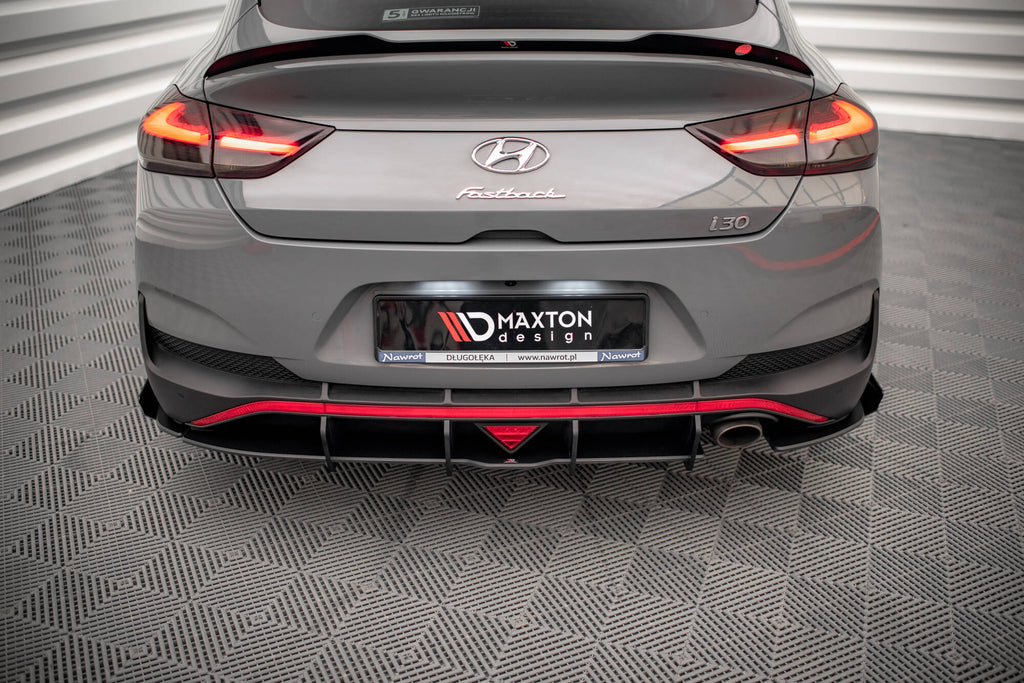 Maxton Design Street Pro Heck Ansatz Flaps Diffusor + Flaps passend für Hyundai I30 Fastback N-Line Mk3 Facelift schwarz Hochglanz