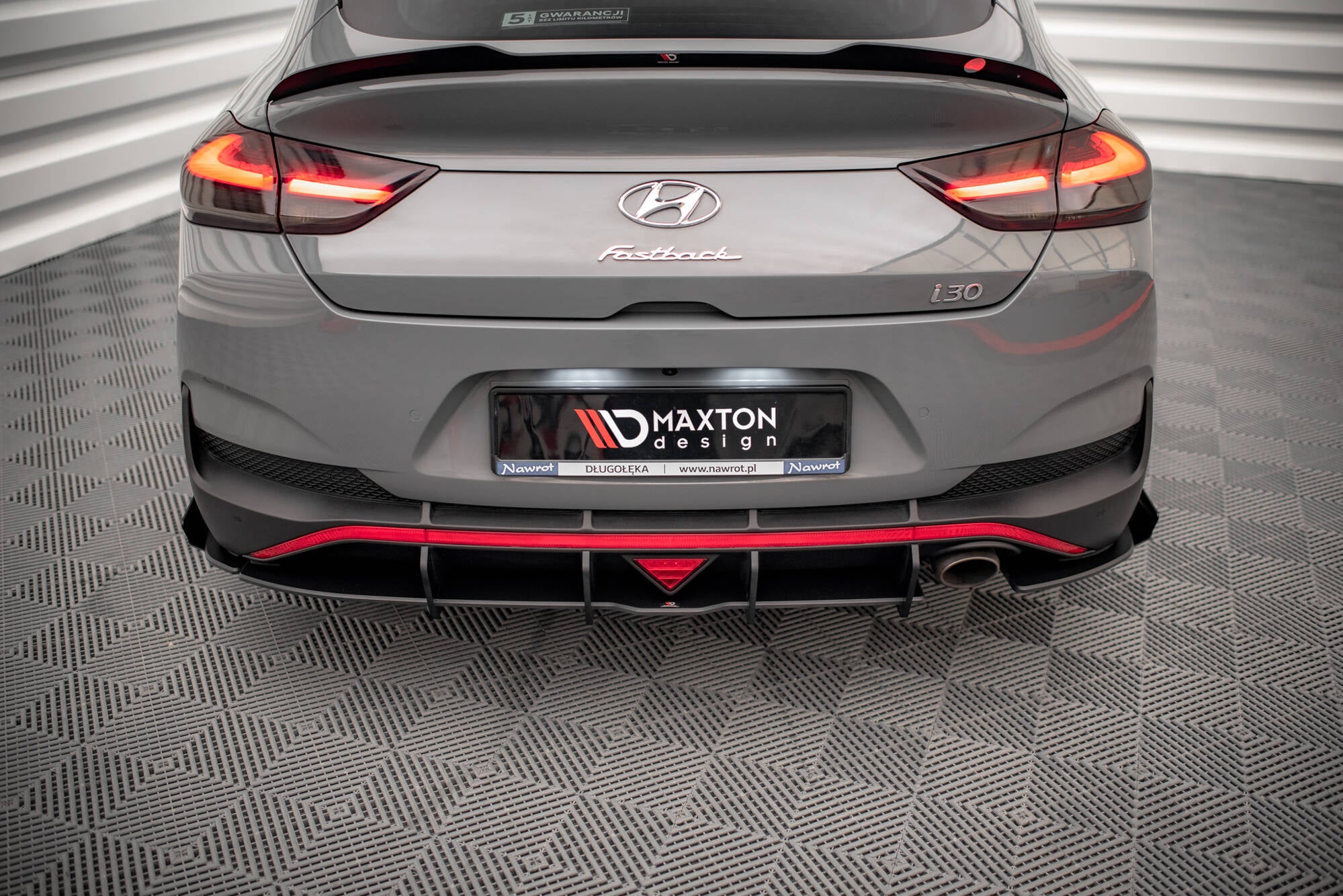 Maxton Design Street Pro Heck Ansatz Flaps Diffusor + Flaps passend für Hyundai I30 Fastback N-Line Mk3 Facelift schwarz Hochglanz