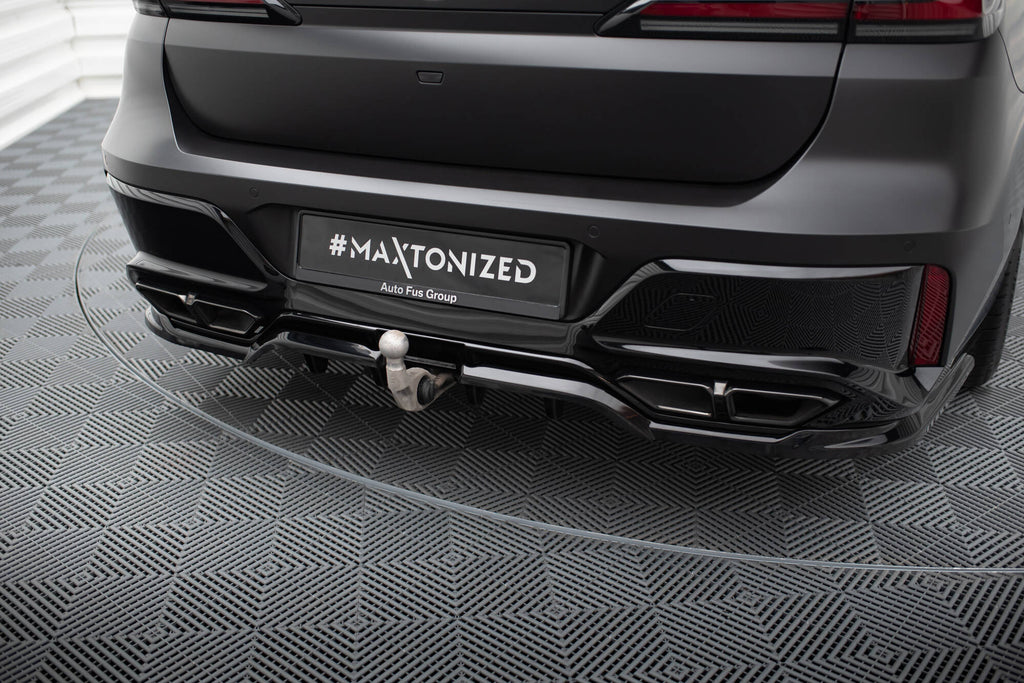 Maxton Design Street+ Mittlerer Diffusor RACE passend für BMW M760e G70 schwarz Hochglanz
