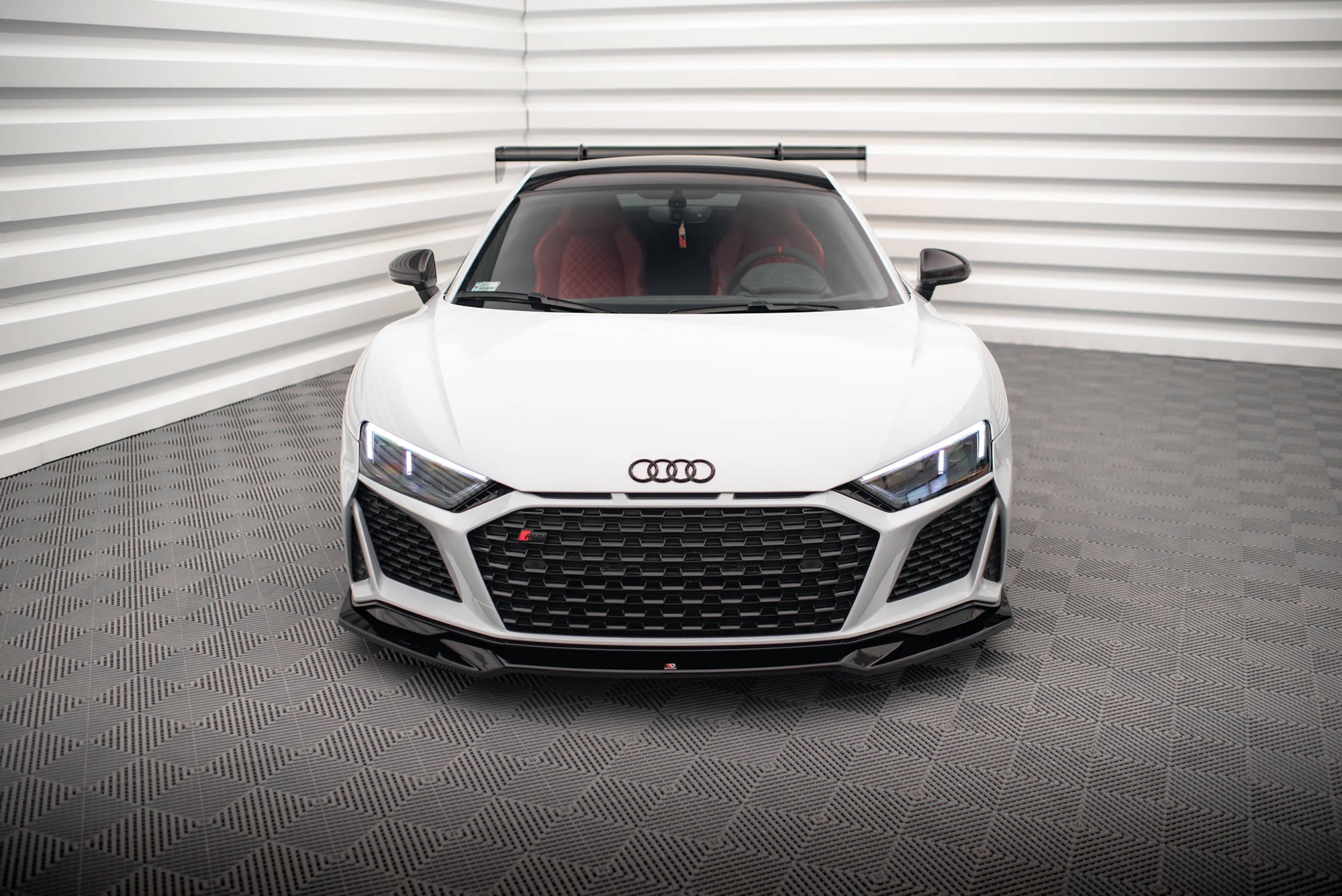 Maxton Design Street+ Spoilerlippe Front Ansatz V.3 passend für Audi R8 Mk2 Facelift schwarz Hochglanz