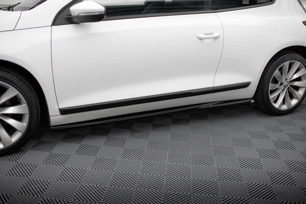 Maxton Design Street+ Seitenschweller Leisten passend für VW Scirocco Mk3 Facelift schwarz Hochglanz