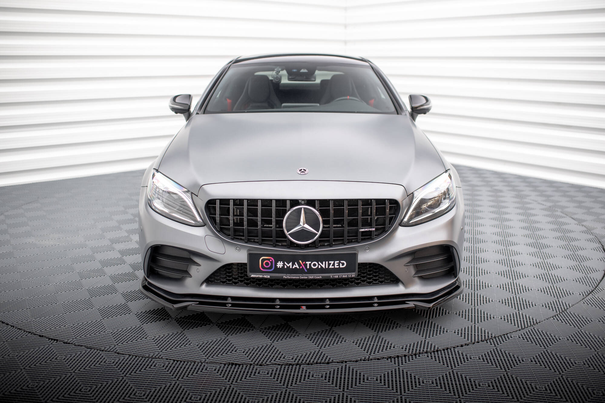 Maxton Design Street+ Spoilerlippe Front Ansatz V.2 passend für Mercedes-AMG C43 Coupe / Cabrio / Limousine / Kombi C205 / A205 / W205 / S205 Facelift schwarz Hochglanz