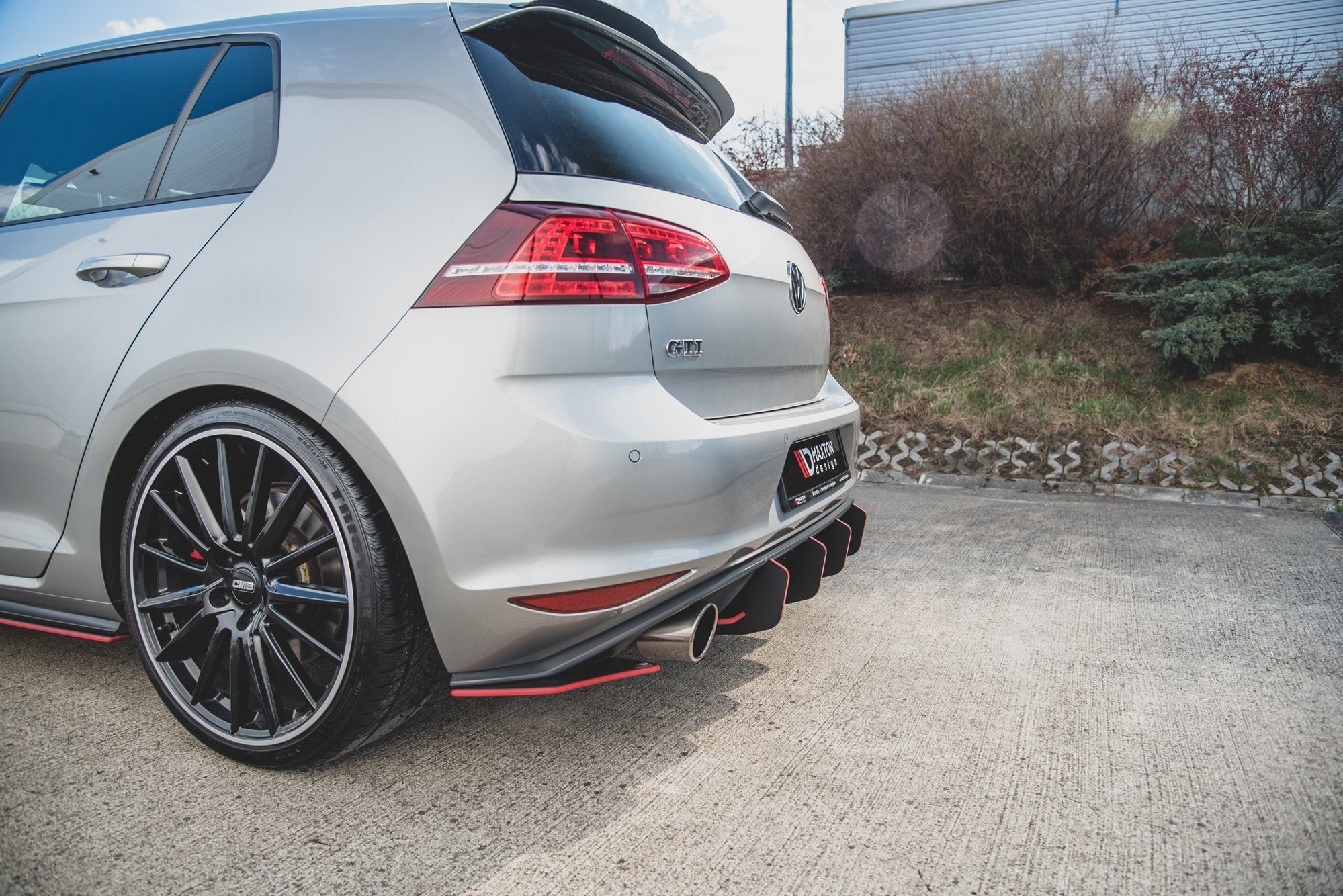 Maxton Design Street Pro Heck Ansatz Flaps Diffusor passend für L + R V.2 VW Golf 7 GTI