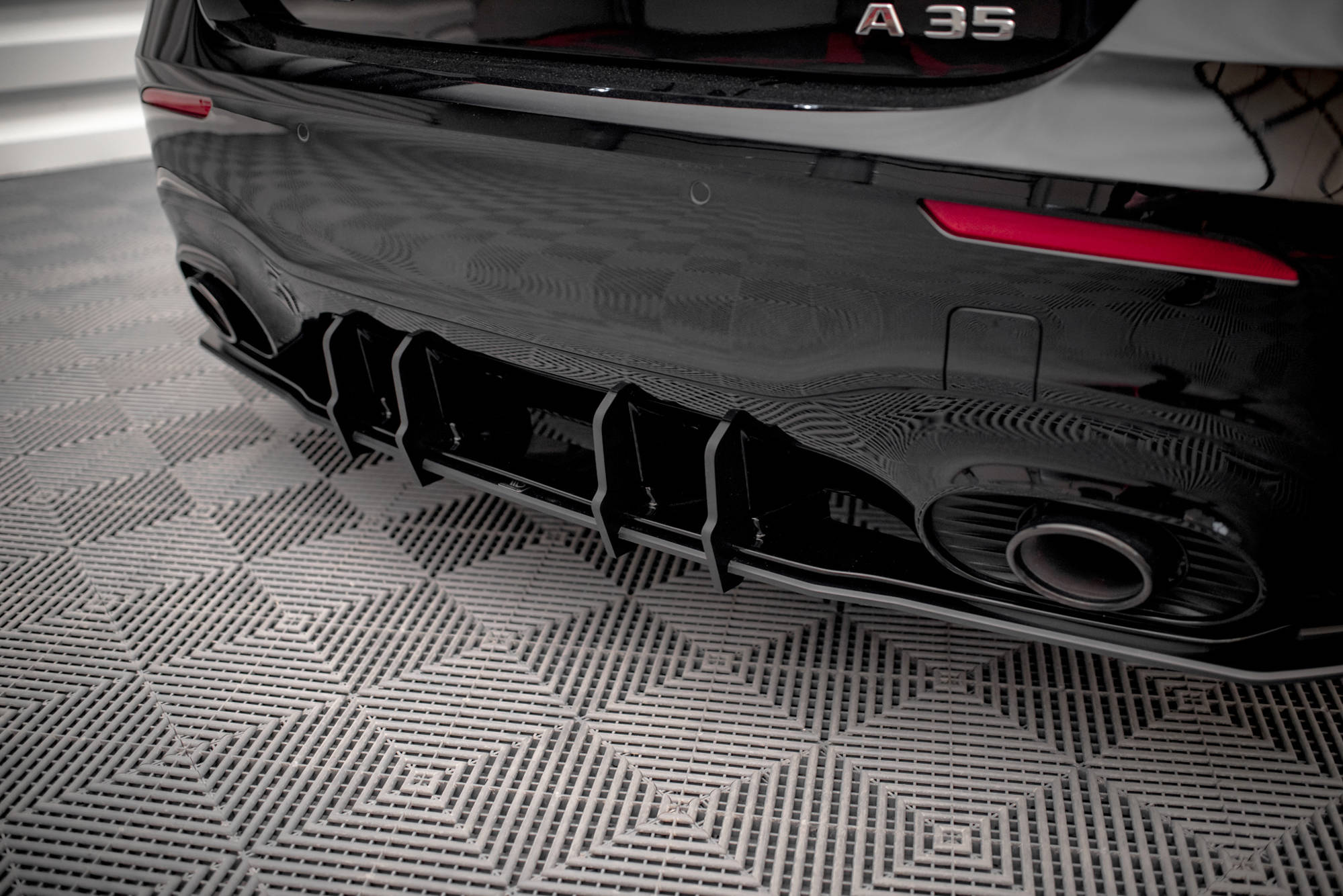 Maxton Design Street Pro Heckschürze passend für Mercedes A35 AMG Hatchback Aero Pack W177