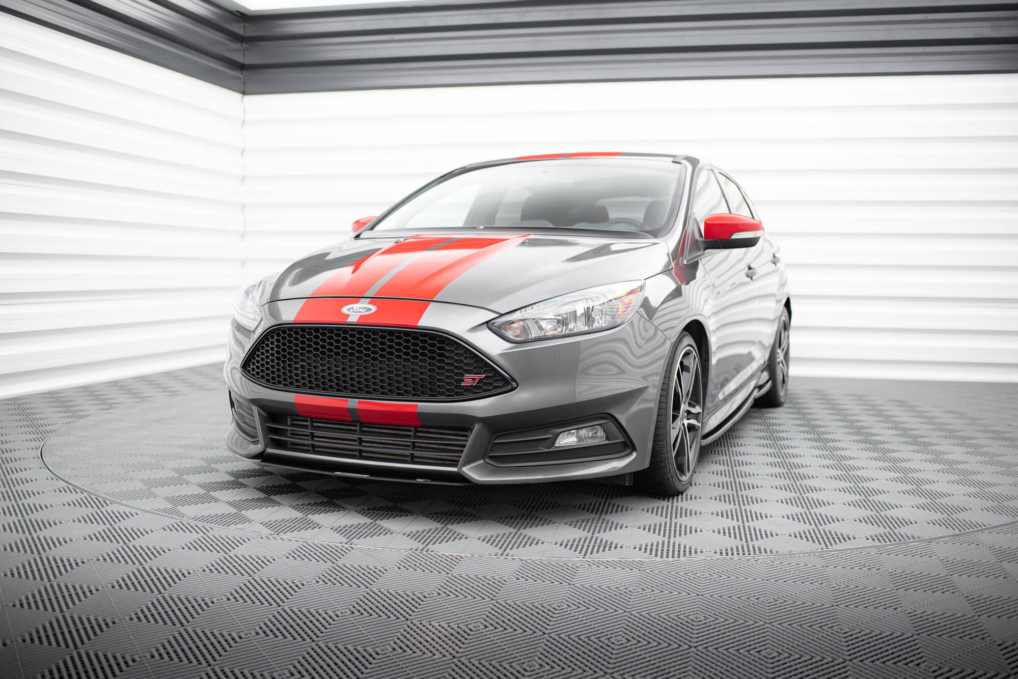 Maxton Design Sport Street+ Spoilerlippe Front Ansatz V.3 passend für Ford Focus ST Mk3 FL