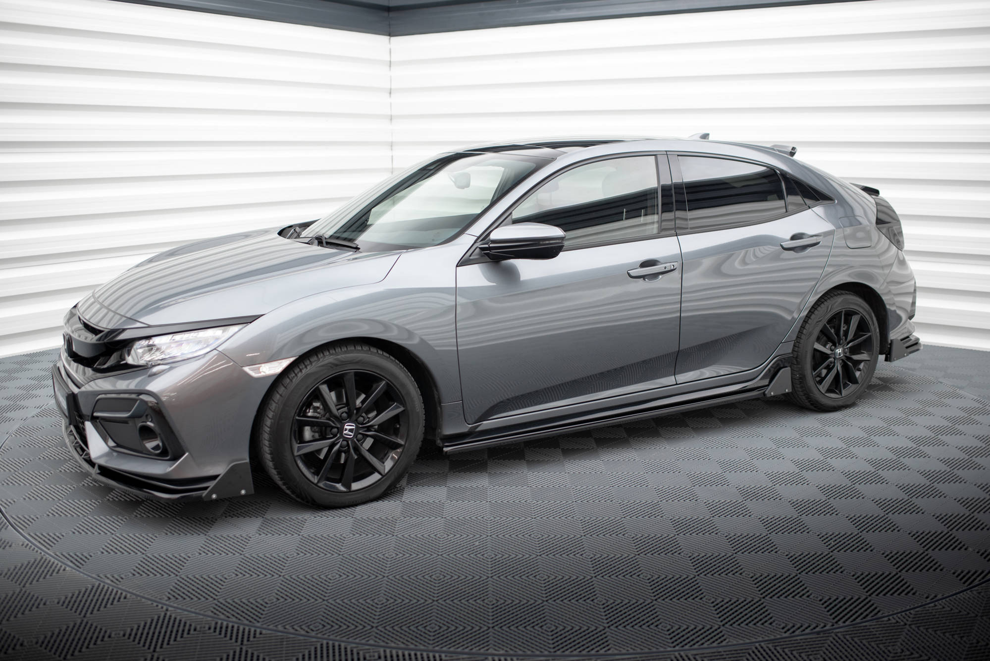 Maxton Design Street+ Seitenschweller Leisten + Flaps passend für Honda Civic Sport Mk 10