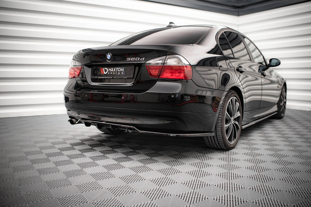 Maxton Design Street+ Mittlerer Diffusor RACE passend für BMW 3er Limousine E90 schwarz Hochglanz