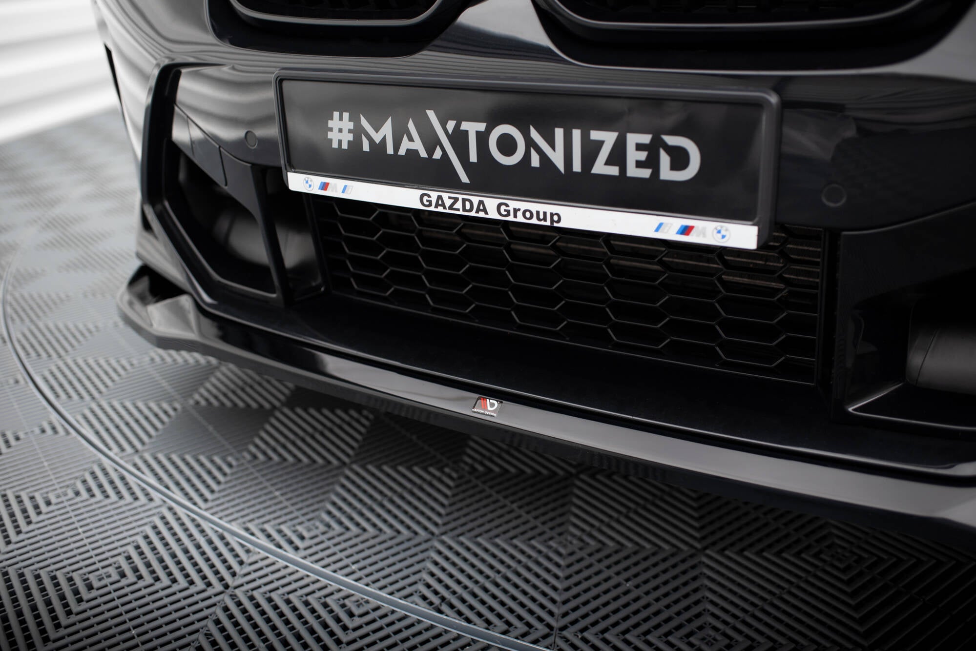 Maxton Design Street+ Spoilerlippe Front Ansatz V.2 passend für BMW X3 M F97 Facelift schwarz Hochglanz