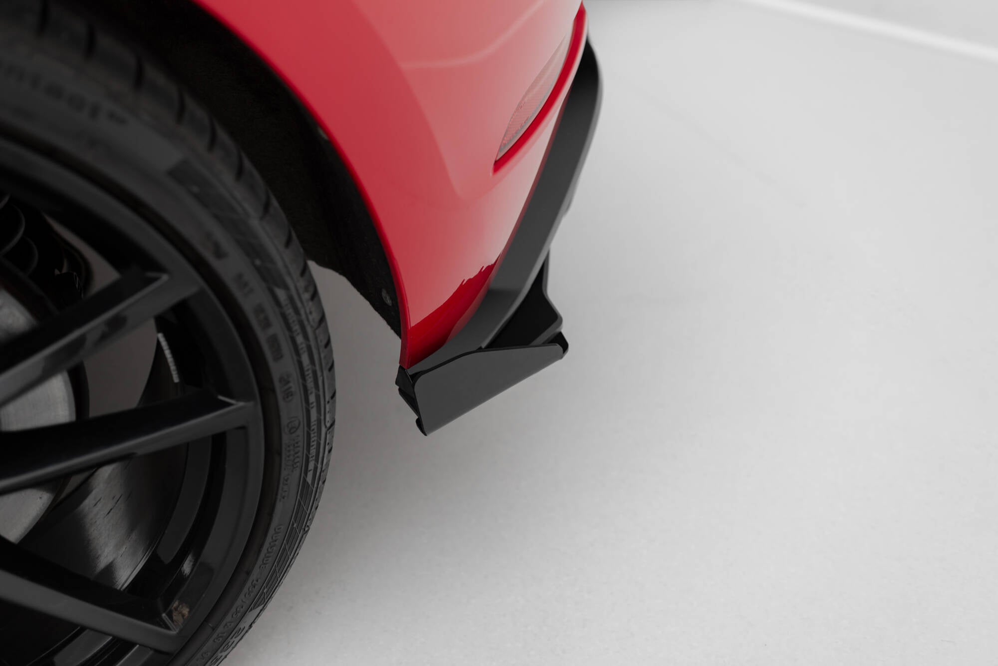 Maxton Design Street Pro Heck Ansatz Flaps Diffusor + Flaps passend für VW Golf 7 R Facelift schwarz Hochglanz