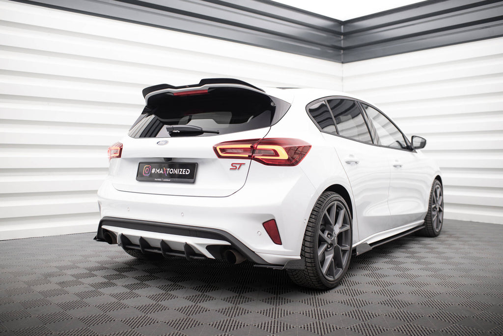 Maxton Design Robuste Racing Heckschürze passend für Ford Focus ST Mk4