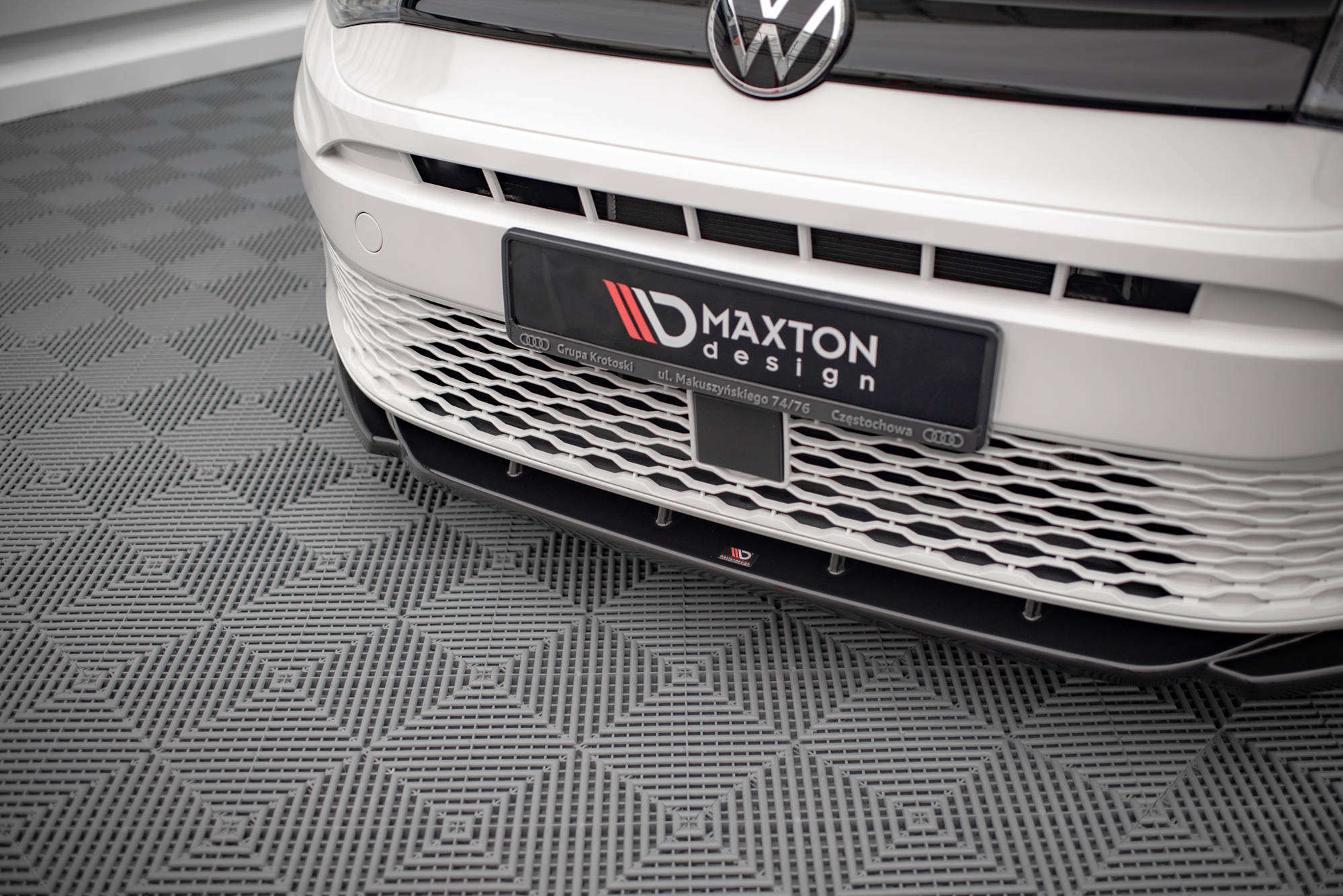 Maxton Design Street+ Spoilerlippe Front Ansatz V.1 passend für VW Caddy Mk5 schwarz Hochglanz