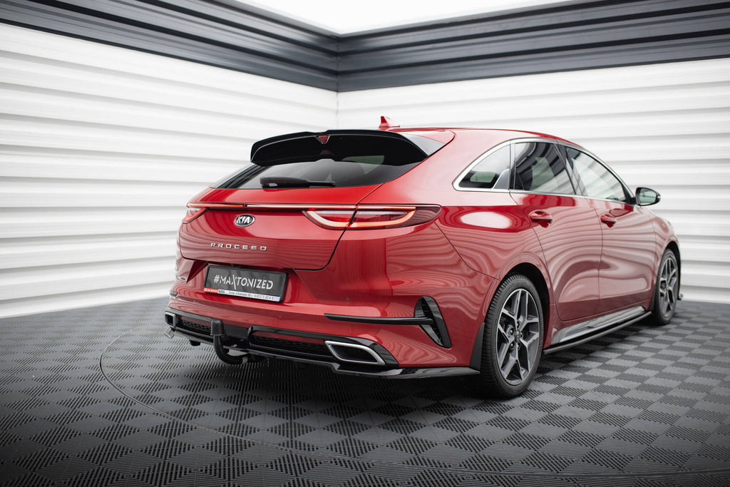 Maxton Design Street+ Mittlerer Diffusor RACE passend für Kia ProCeed GT-Line Mk1 schwarz Hochglanz