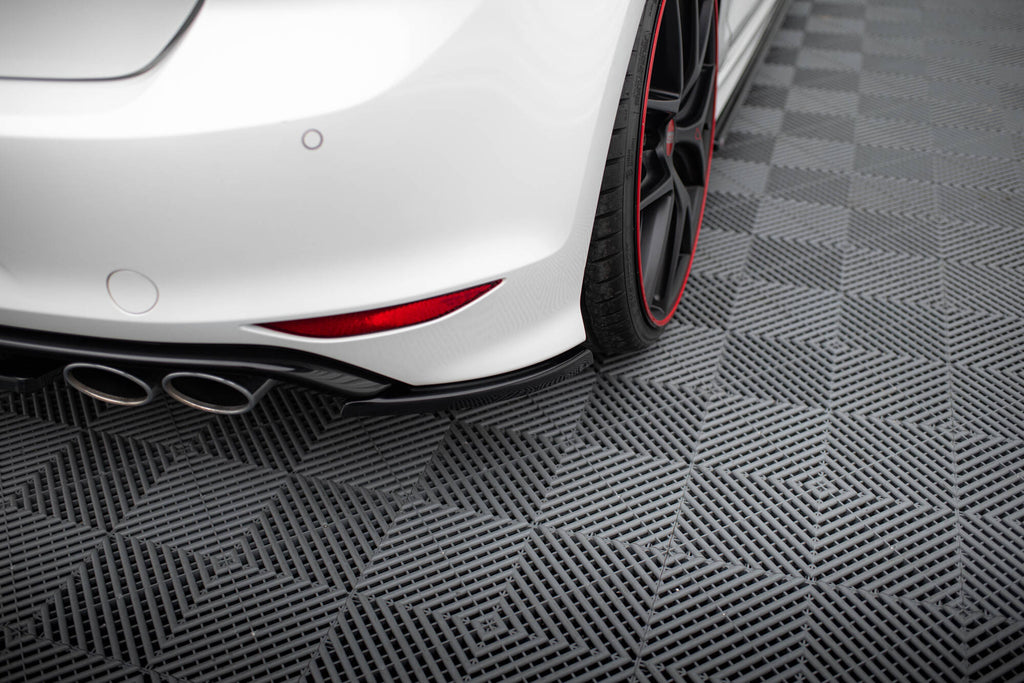 Maxton Design Heck Ansatz Flaps Diffusor V.1 passend für VW Golf 7 R / R-Line schwarz Hochglanz