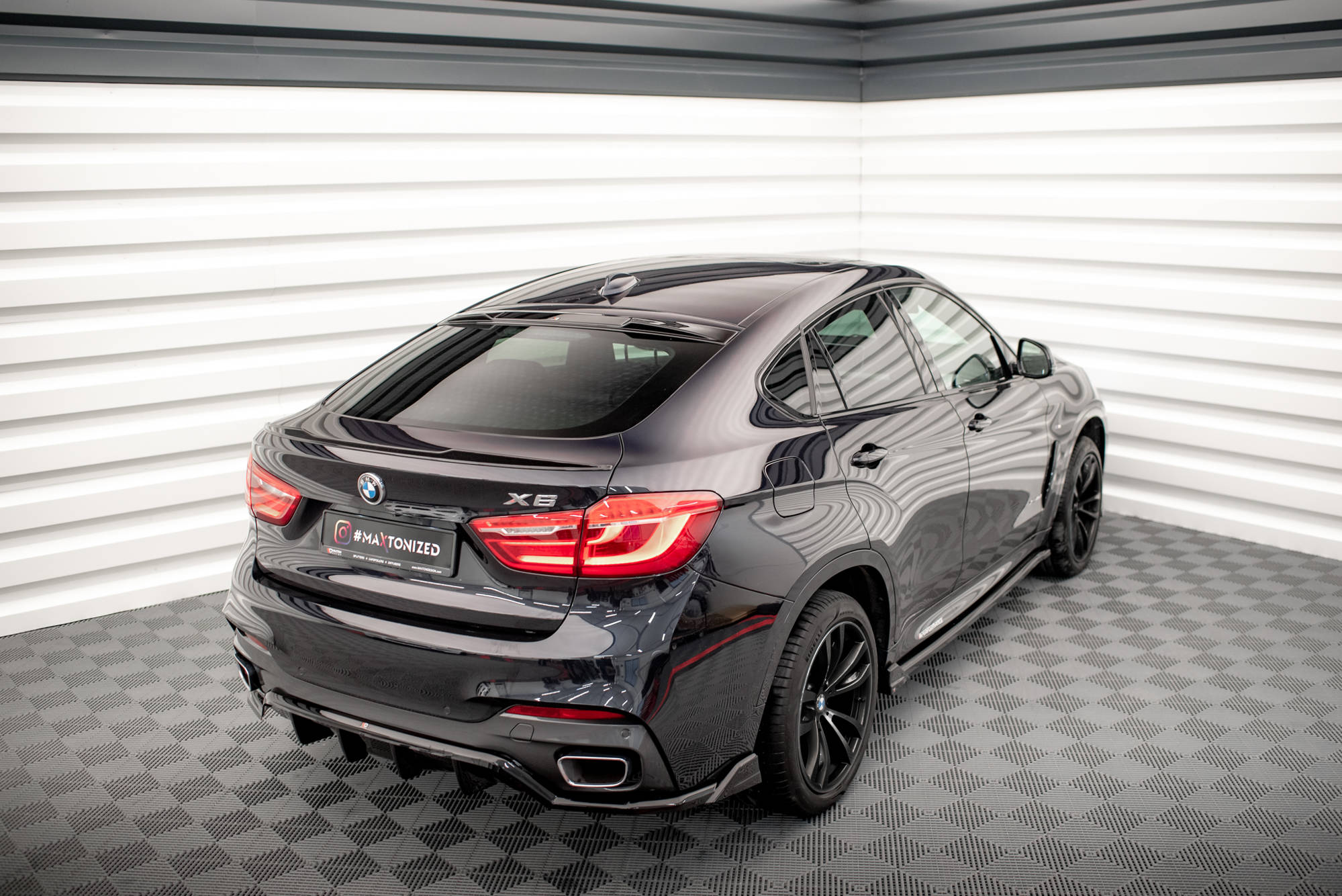 Maxton Design Heckscheiben Spoiler passend für BMW X6 F16 M-Paket / X6 M F86 schwarz Hochglanz