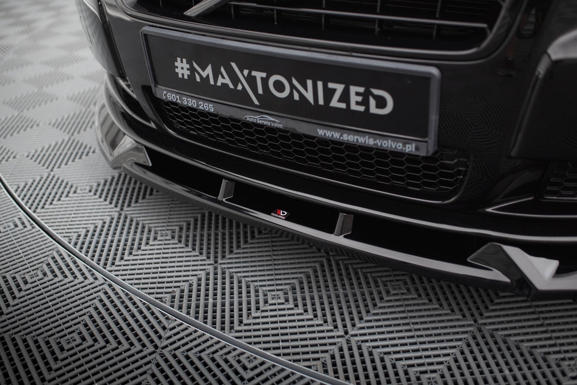 Maxton Design Street+ Spoilerlippe Front Ansatz passend für Volvo S80 Mk2 schwarz Hochglanz