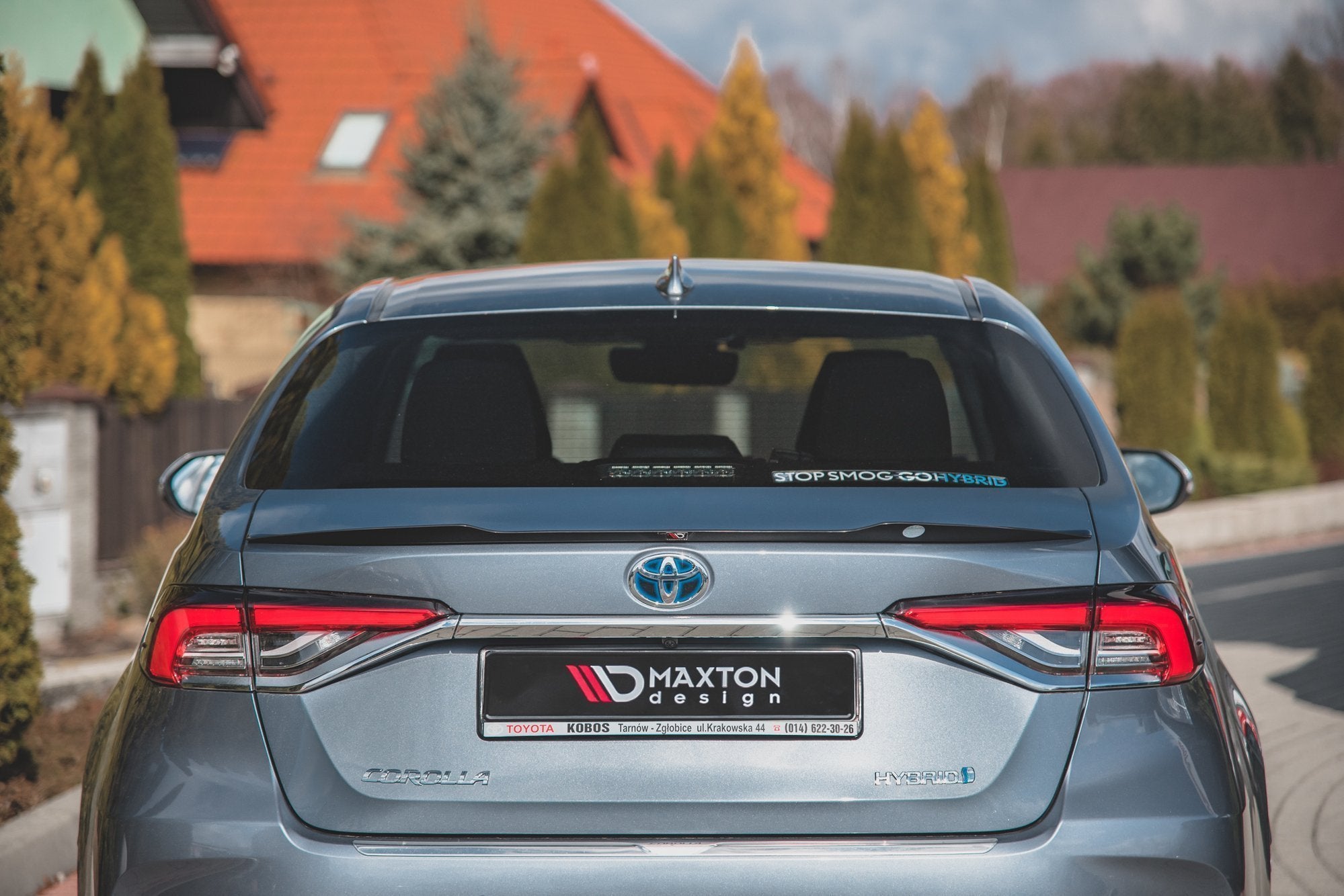 Maxton Design Spoiler CAP passend für Toyota Corolla XII Limousine schwarz Hochglanz