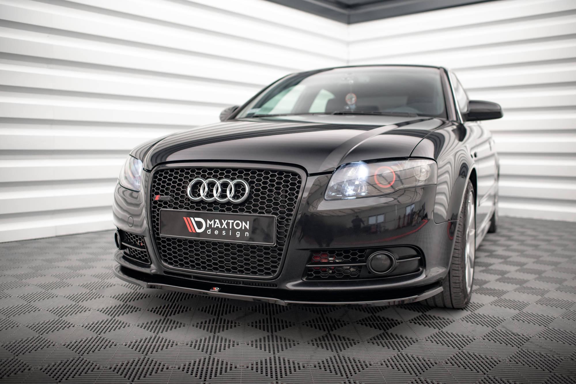 Maxton Design Street+ Spoilerlippe Front Ansatz passend für Audi A4 S-Line B7 schwarz Hochglanz