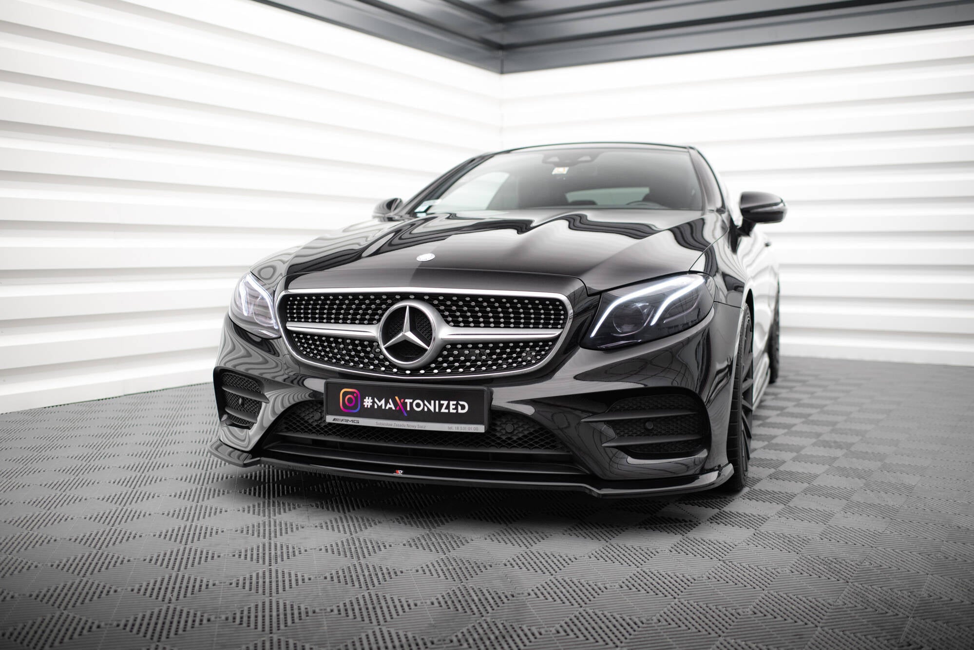 Maxton Design Street+ Spoilerlippe Front Ansatz V.2 passend für Mercedes-Benz E-Klasse W213 Coupe (C238) / Cabriolet (A238) AMG-Line / 53 AMG schwarz Hochglanz