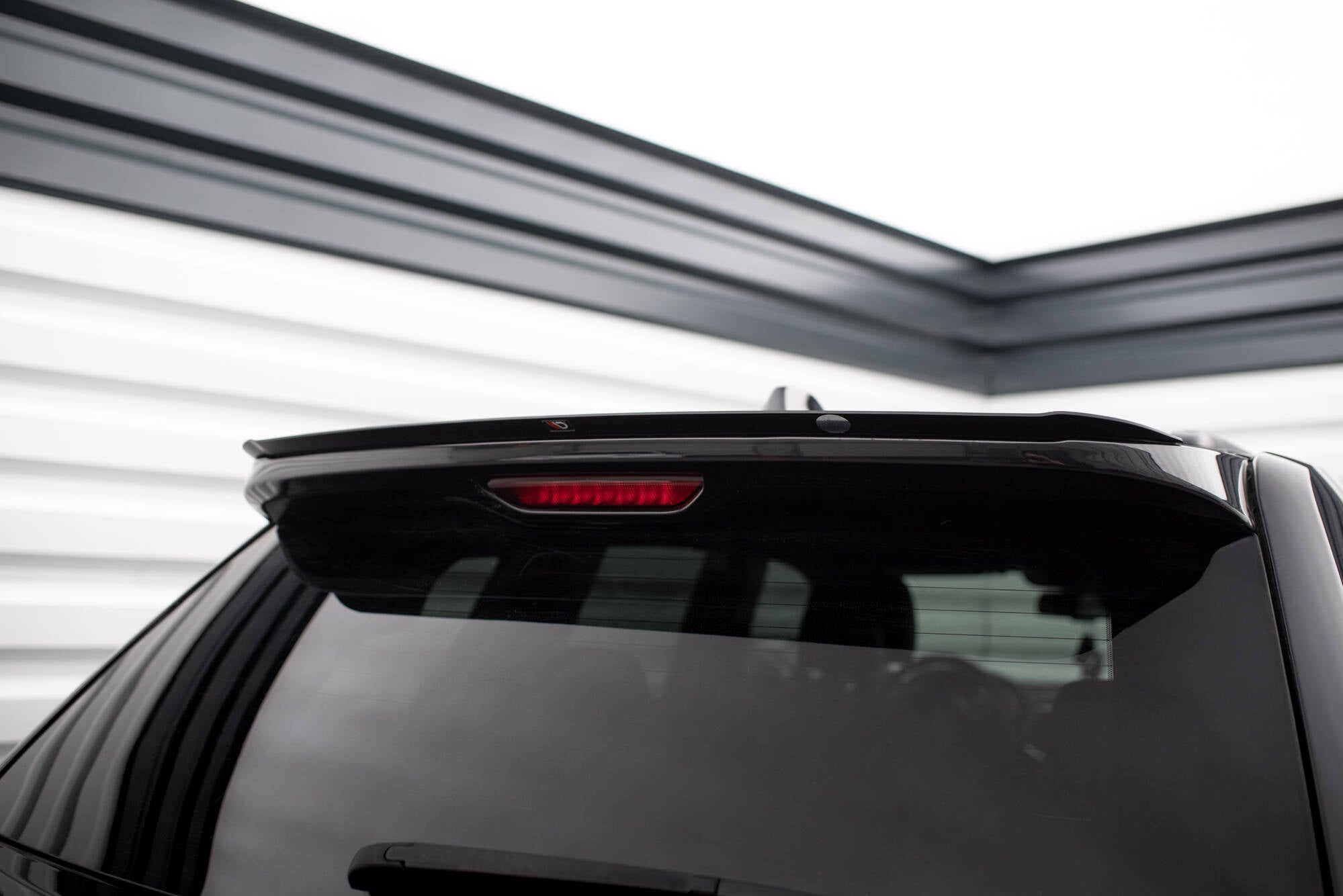 Maxton Design Spoiler CAP passend für Jeep Grand Cherokee WK2 Summit Facelift schwarz Hochglanz