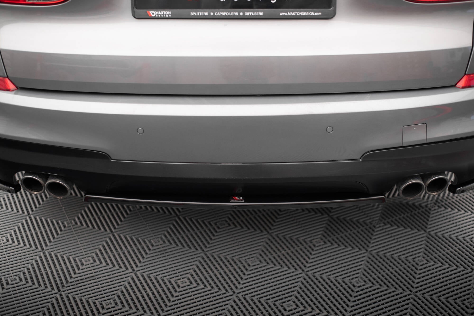 Maxton Design Heckansatz BMW 5er GT M-Paket F07 schwarz Hochglanz für BMW 5er GT F07