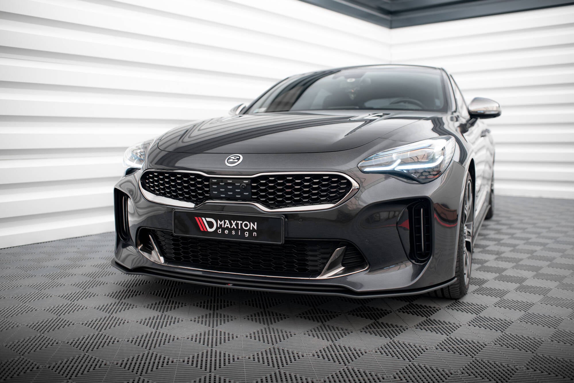 Maxton Design Street Pro Street+ Spoilerlippe Front Ansatz passend für Kia Stinger GT / GT-Line / Standard Mk1