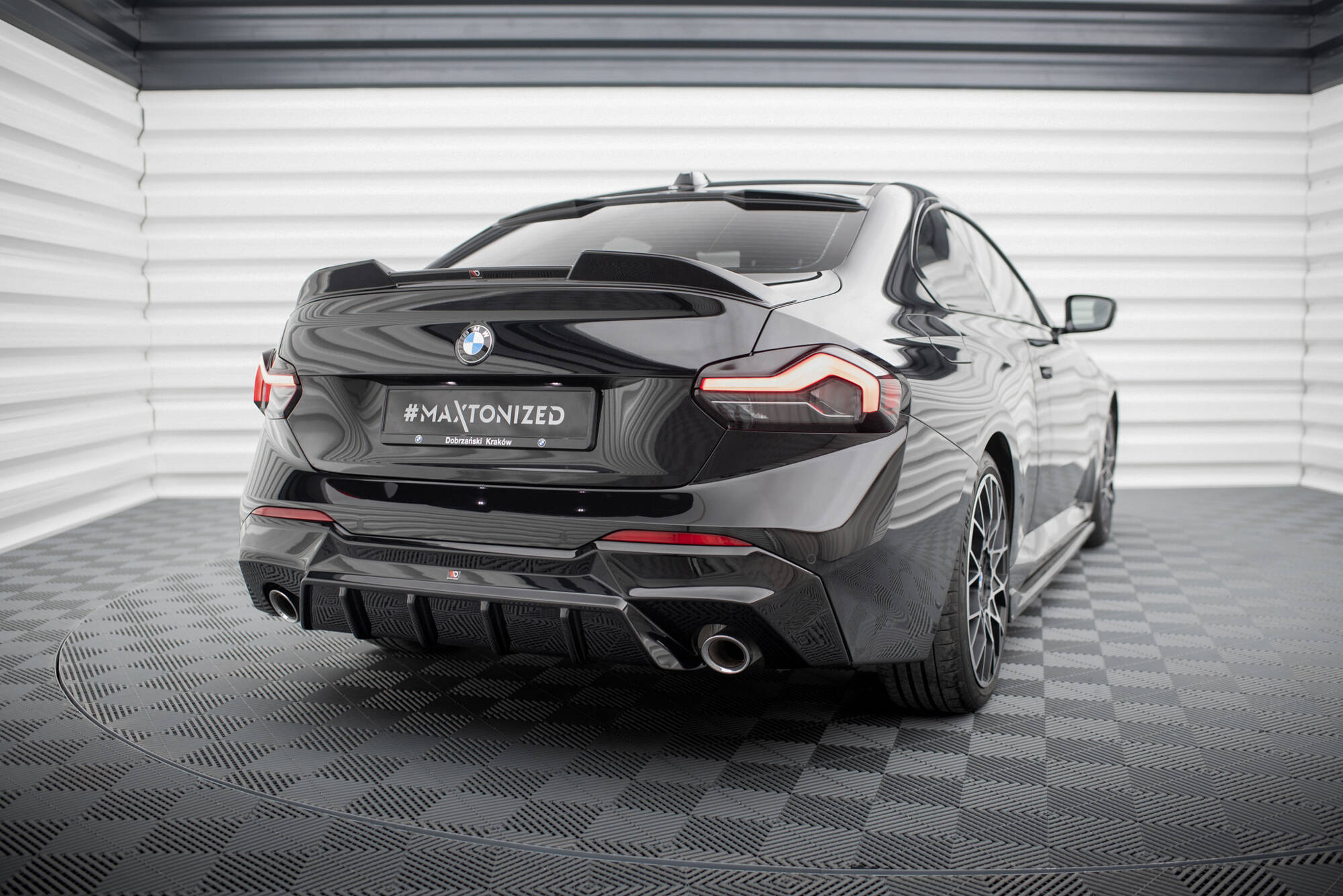 Maxton Design Diffusor Heck Ansatz passend für BMW 2 G42 schwarz Hochglanz